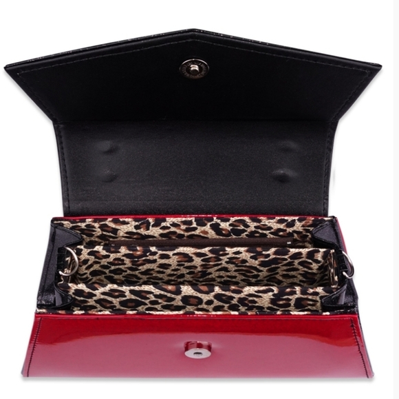 Liquorbrand Red Chevron pinup purse handbag - Picture 2 of 3